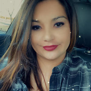 Meet your Posher, Monica